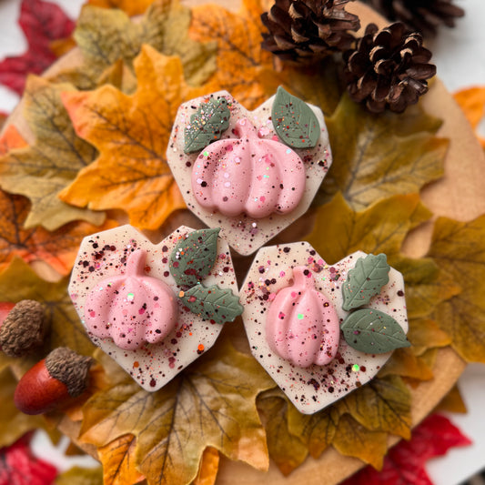 Hello Autumn Pumpkin Heart Melt